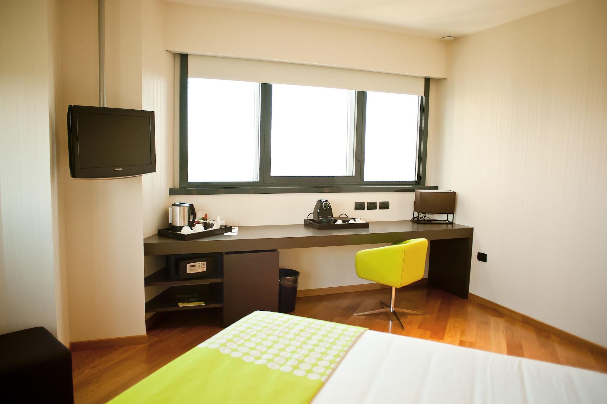Best Western Plus The Hub Hotel Milano Eksteriør bilde