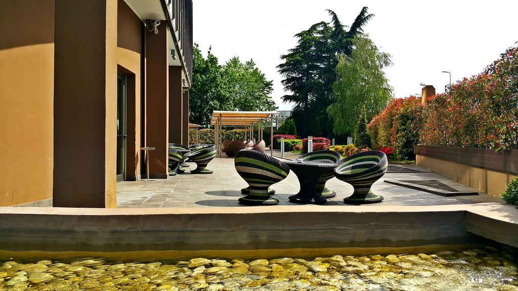 Best Western Plus The Hub Hotel Milano Eksteriør bilde